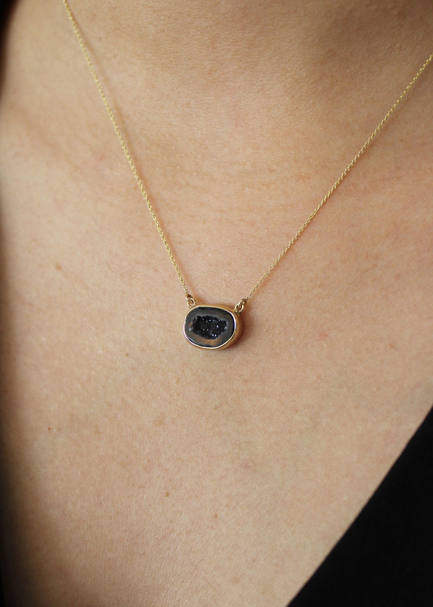 Collar Geoda Oro