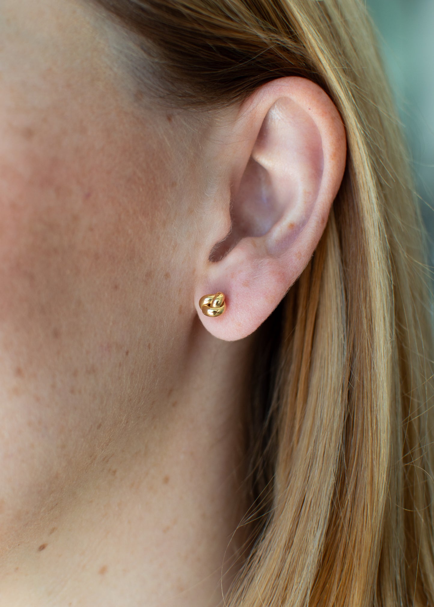Aretes Nudo Oro