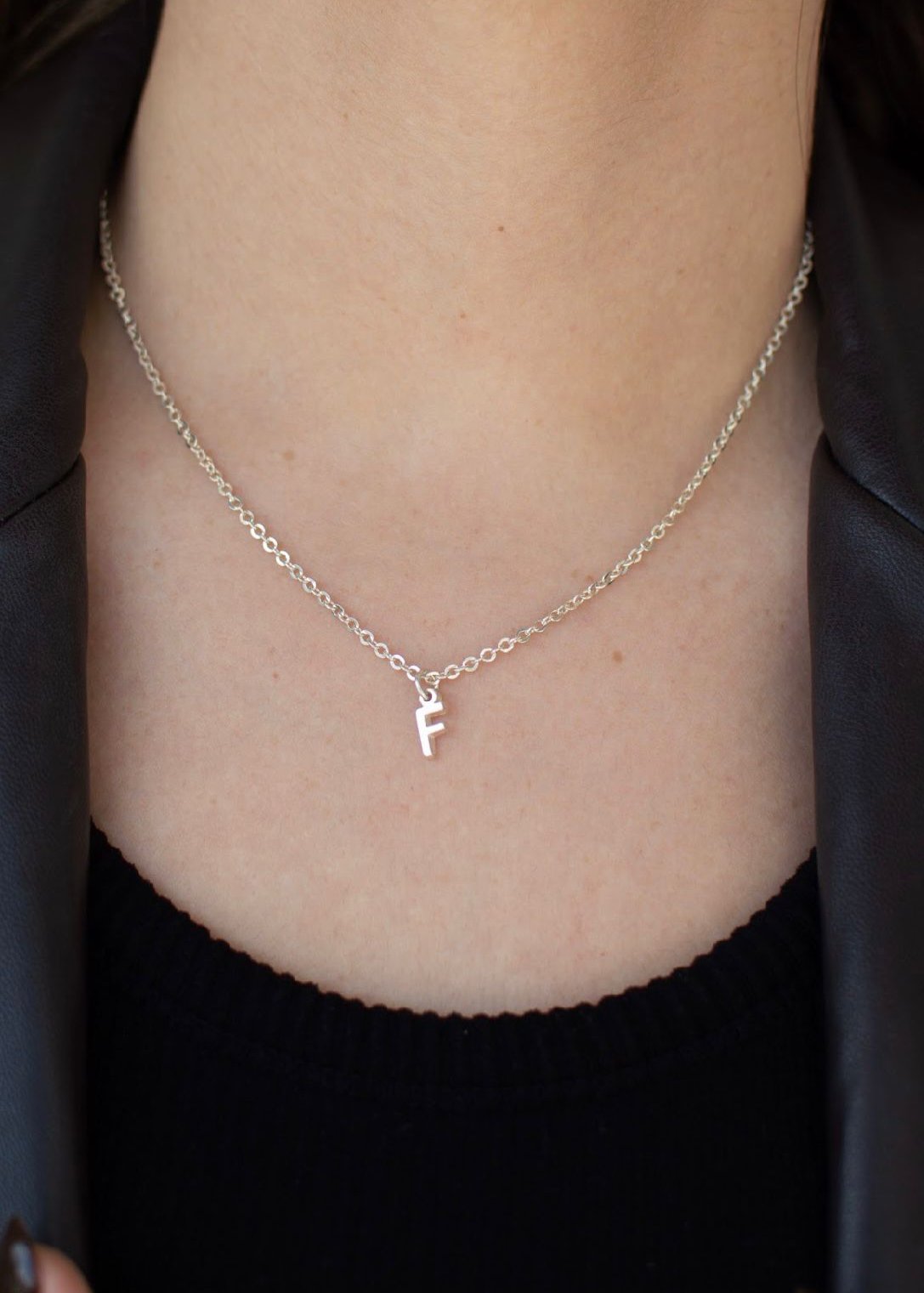 Inicial Sencilla Plata Mini