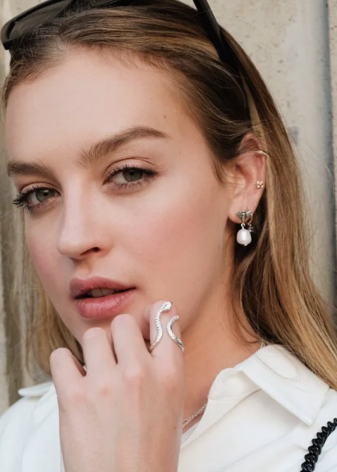 Aretes Abeja c/Perla