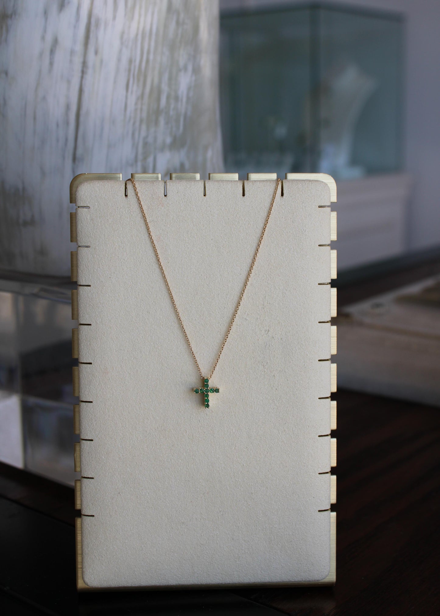 Collar Cruz c/Piedras Oro