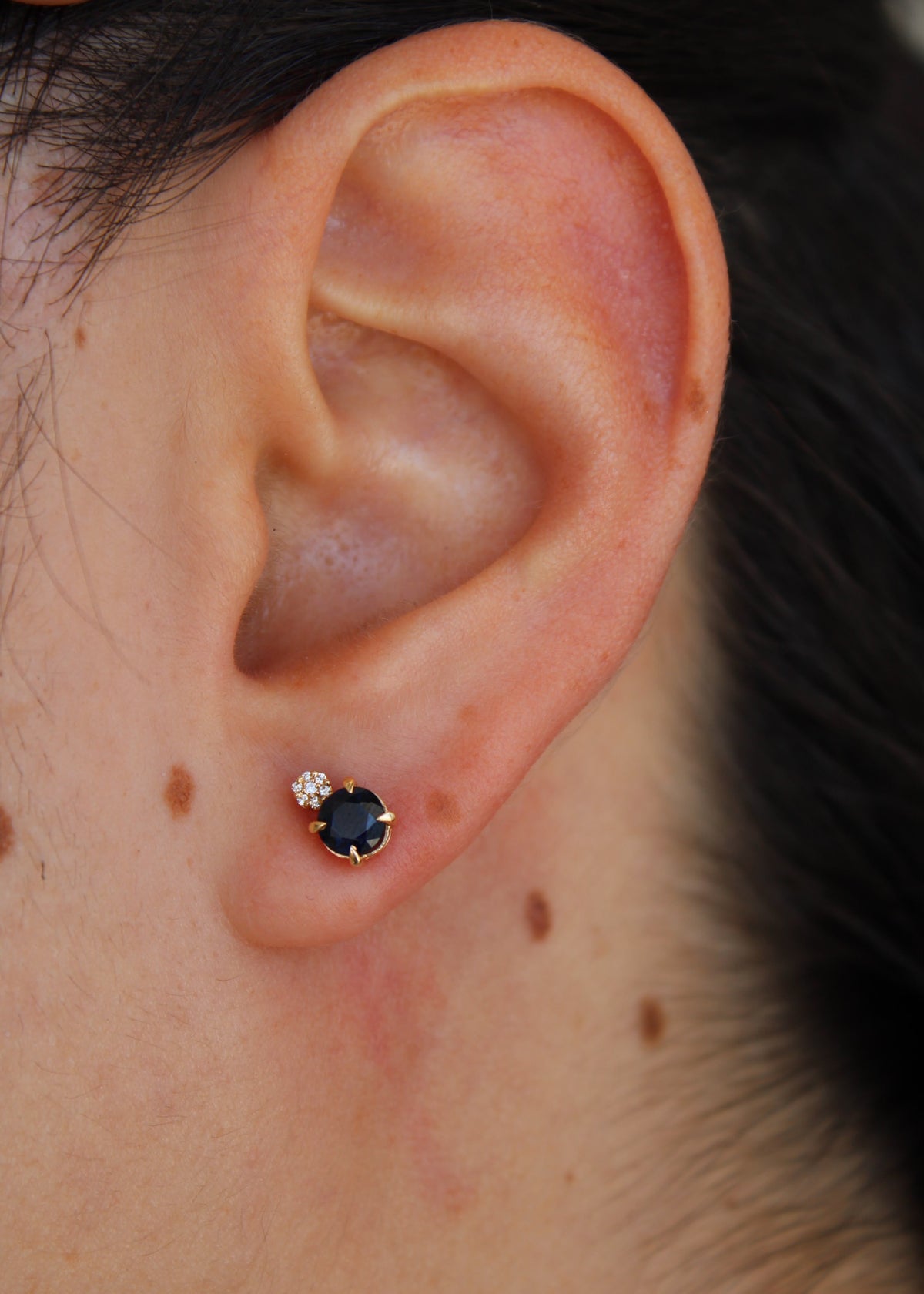 Aretes Agra