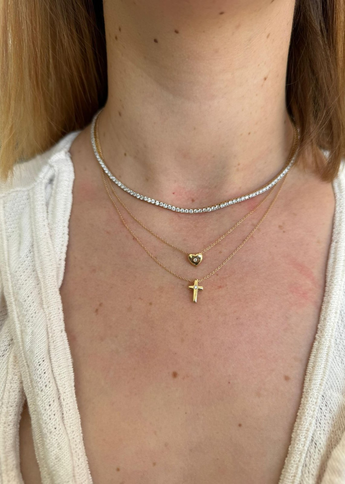 Collar Cruz c/diamante oro 10k