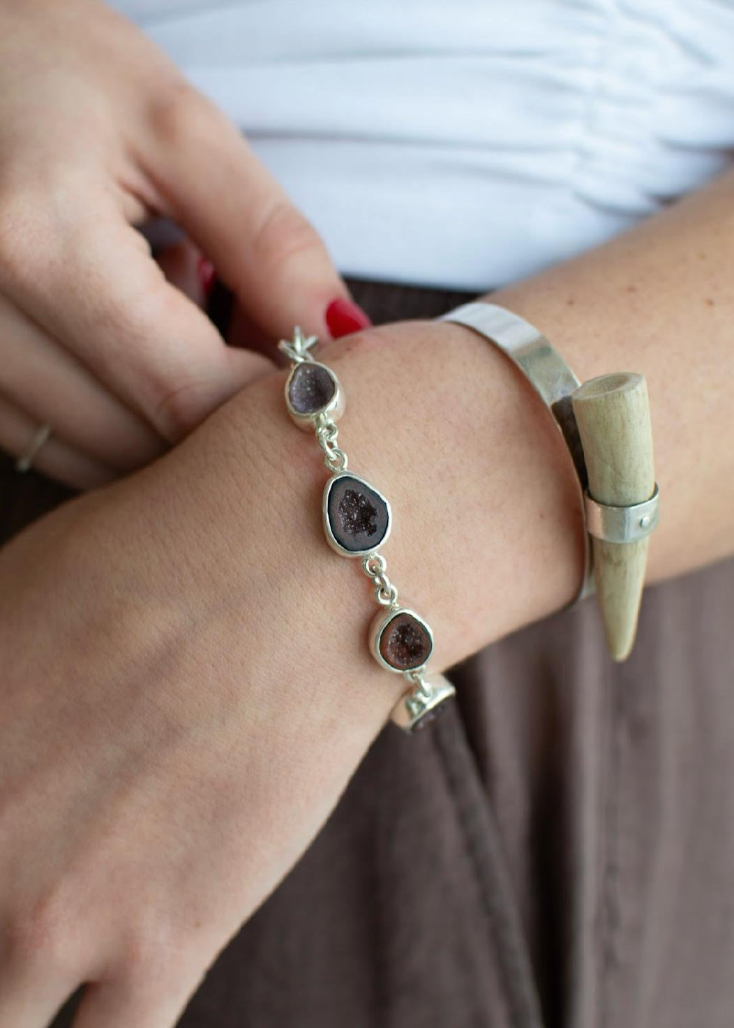 Shop our bracelets collection from essentials to statement pieces in sterling silver or 10 and 14k solid gold. 