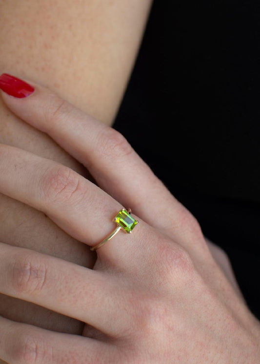Anillo Piedra Oro