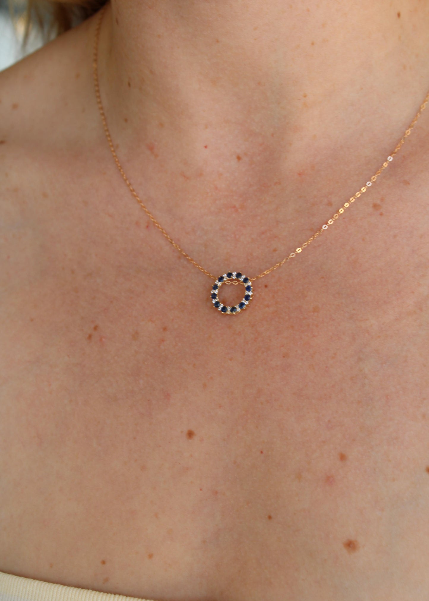 Collar Dharma Oro