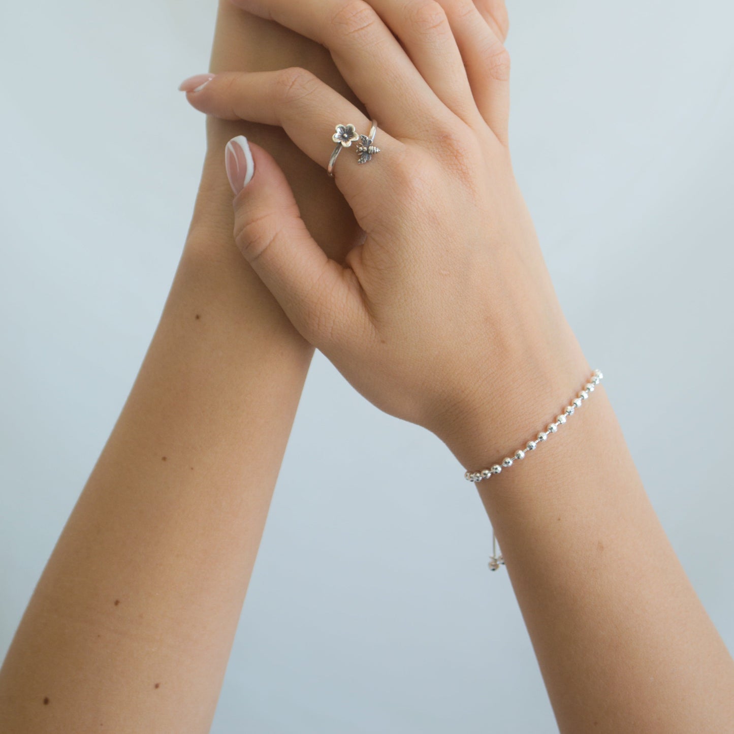 Pulsera Ajustable Bolitas