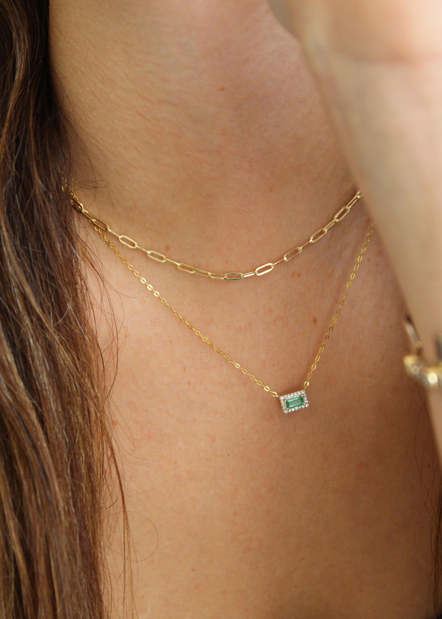 Collar Esmeralda con Zafiros