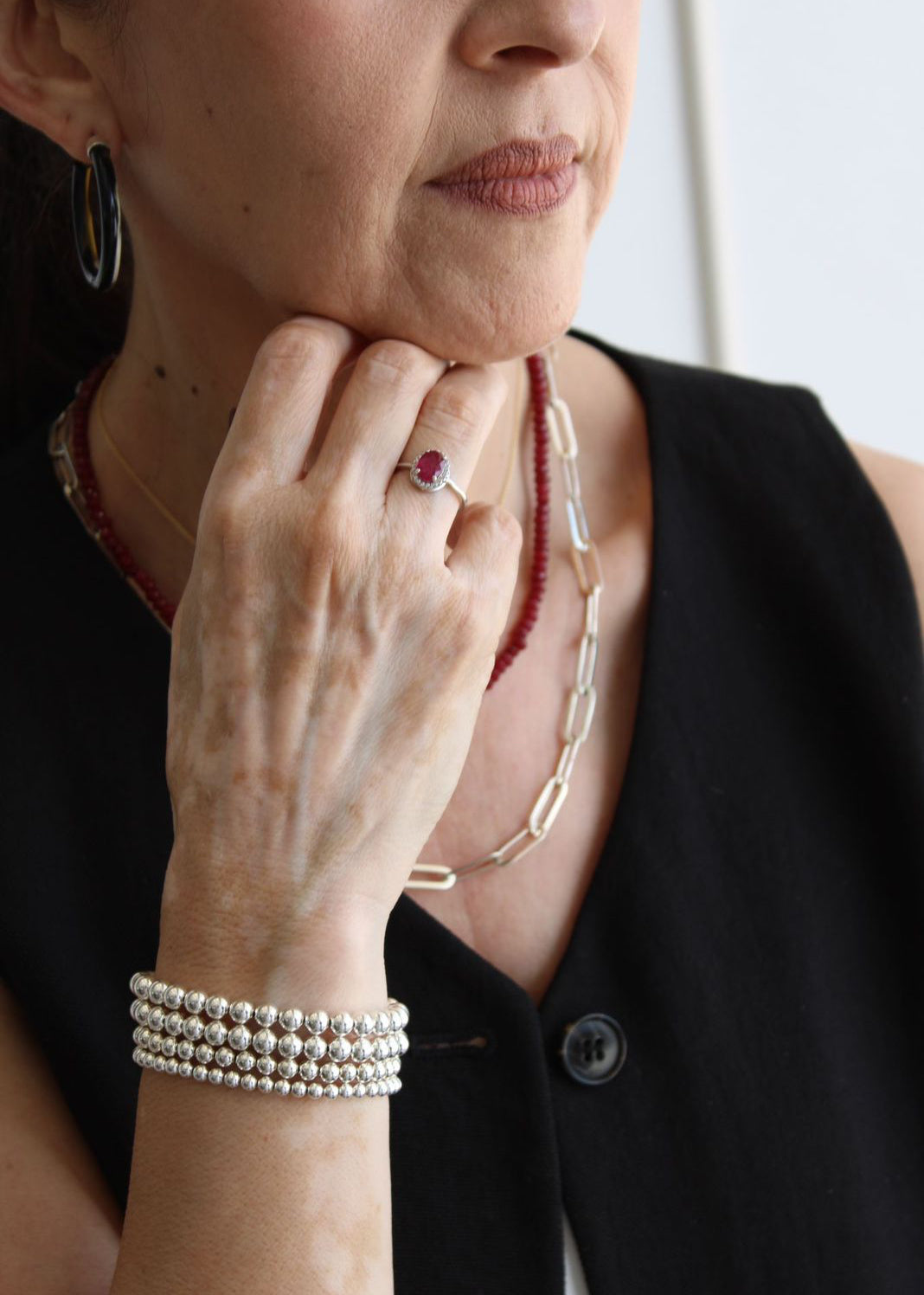 Anillo Rubí c/topacios