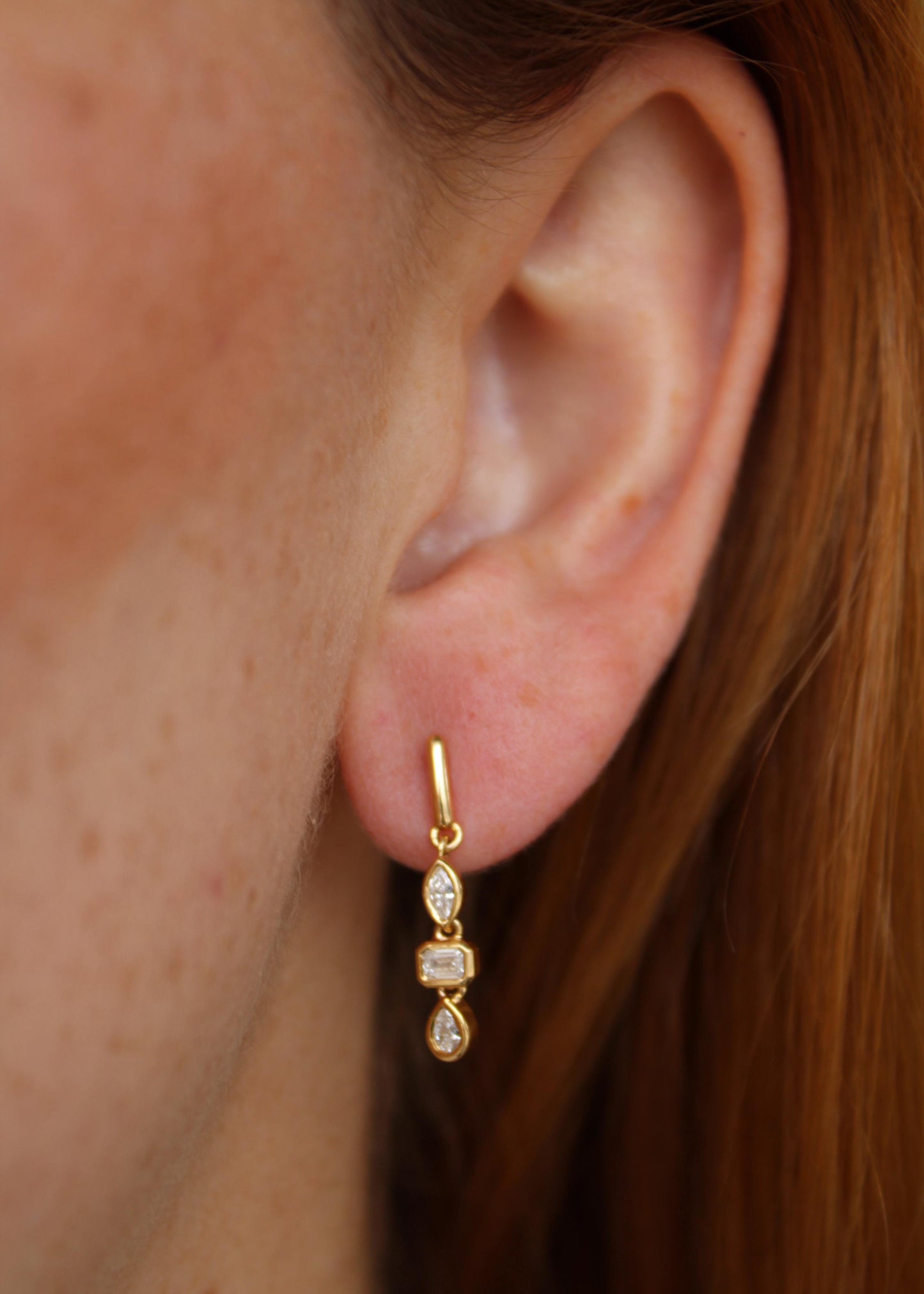 Aretes Triple Stone Biselados