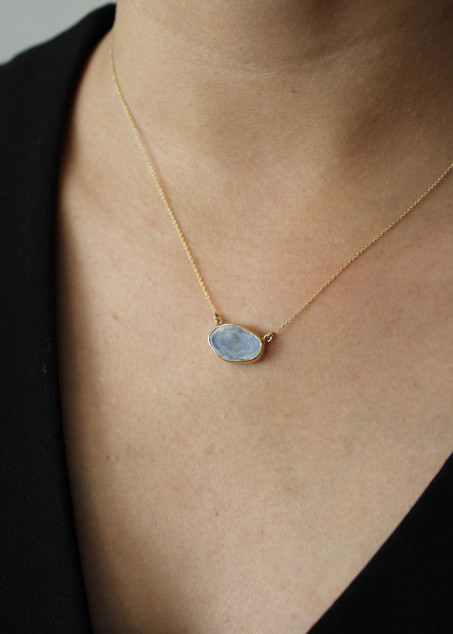 Collar Geoda Oro