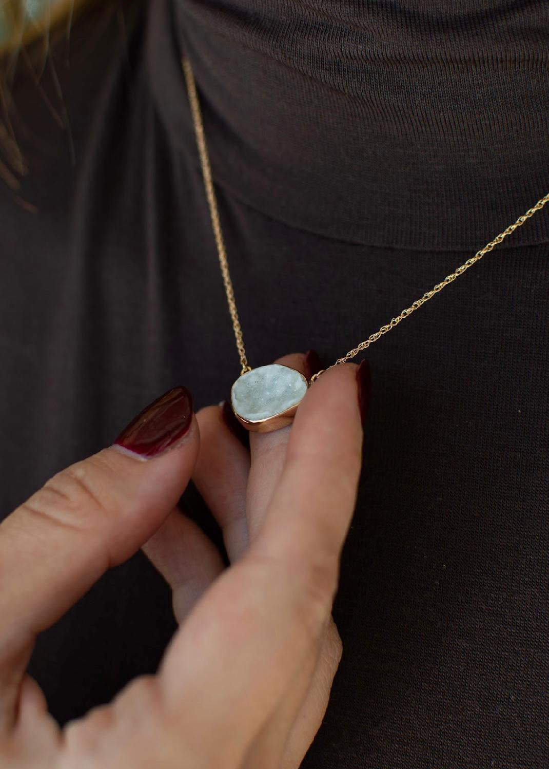 Collar Geoda Oro