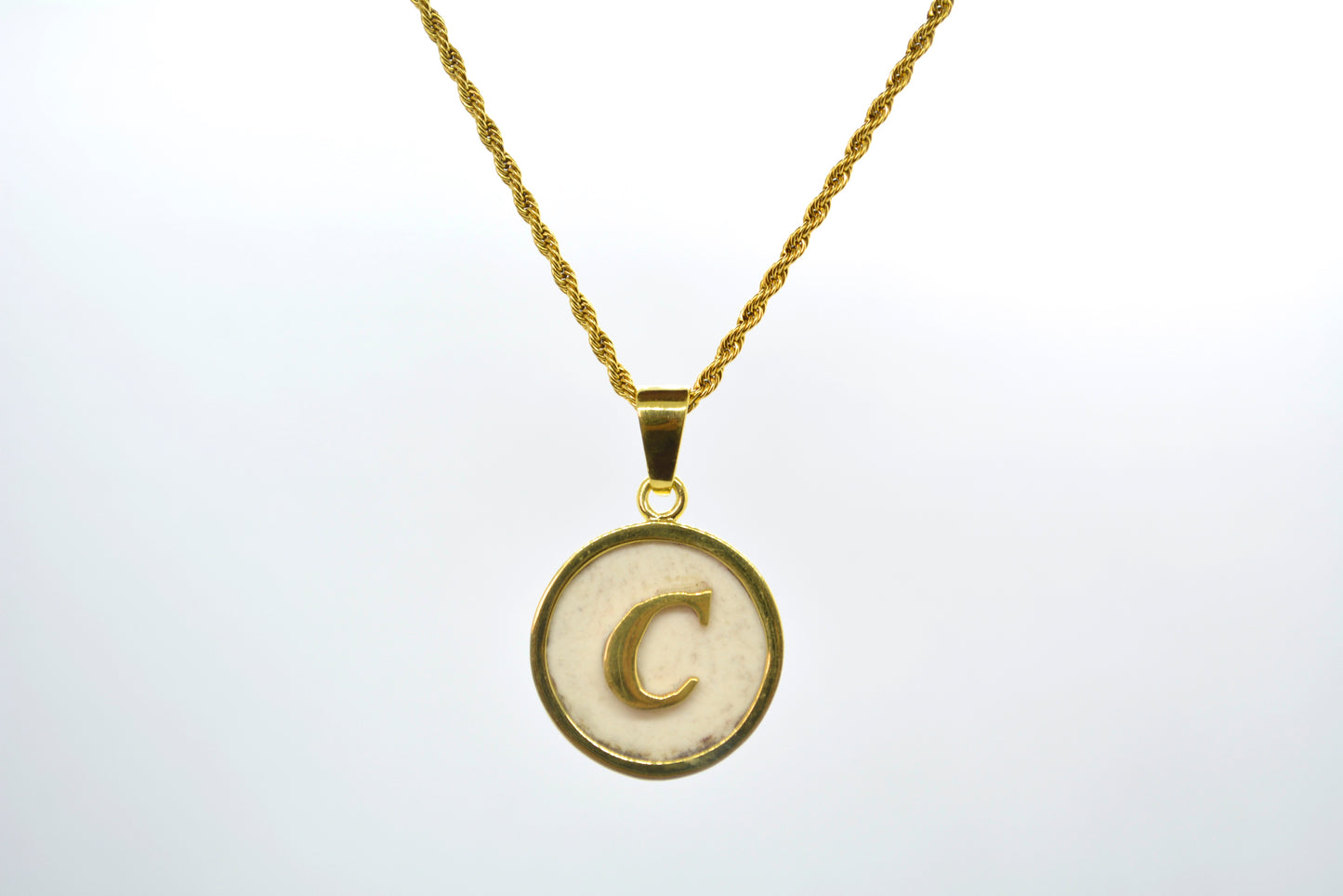 Inicial Cuerno Sencilla
