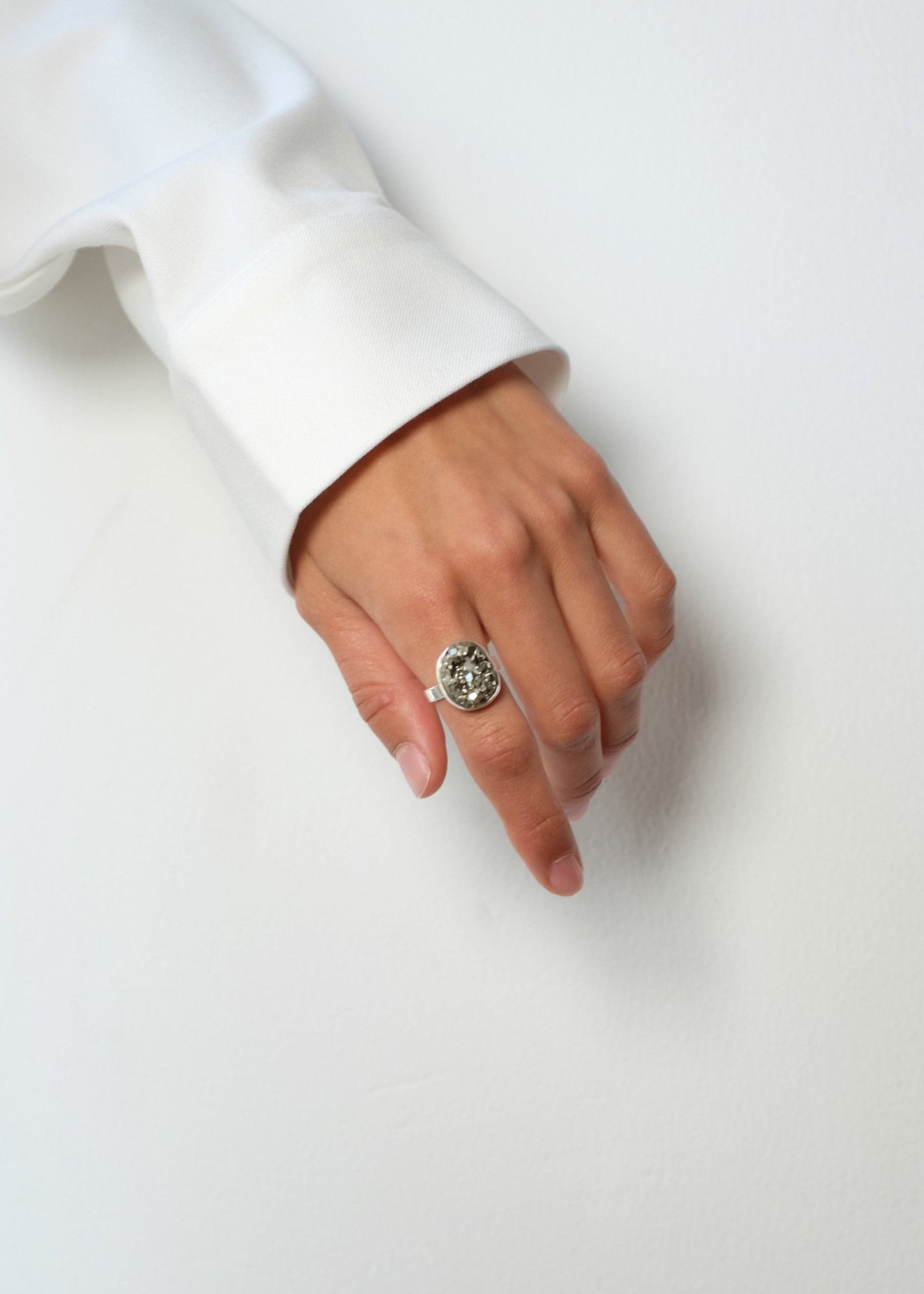 Anillo Pirita